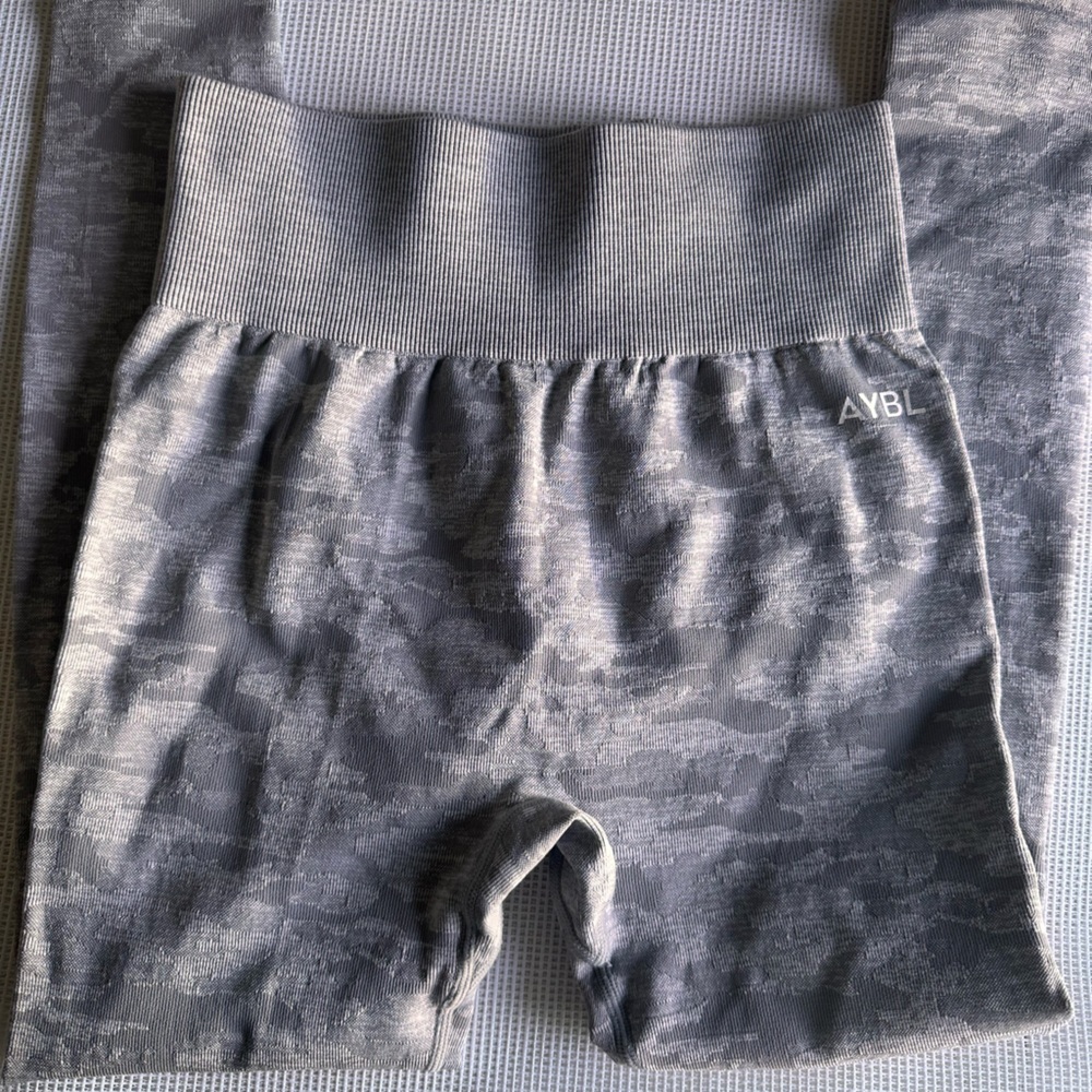 AYBL WOMENS SMALL Gray Jogger Pants
